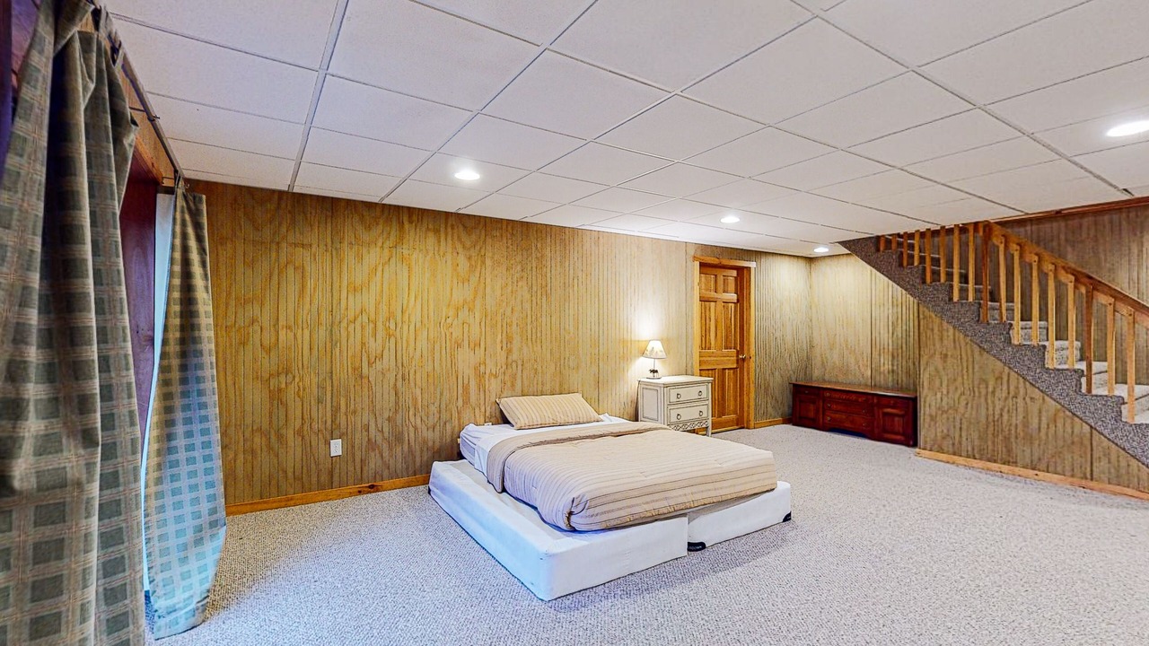 Photo of Bedroom in West Dover