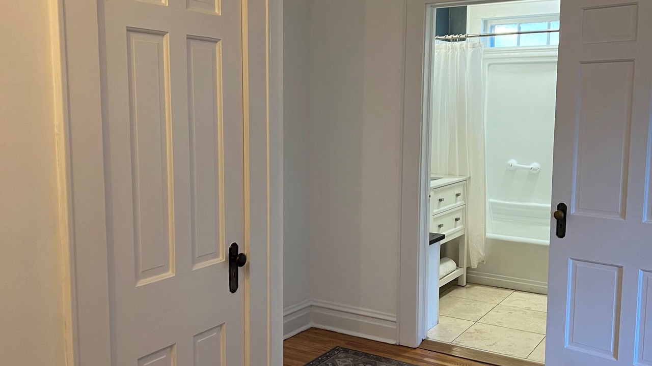 Photo of Bathroom in Lewisburg