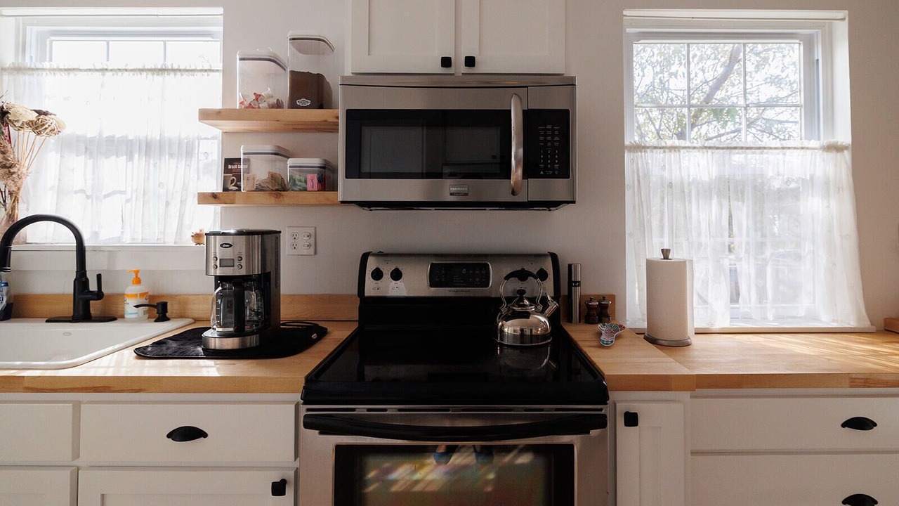 Photo of Kitchen in White Sulphur Springs