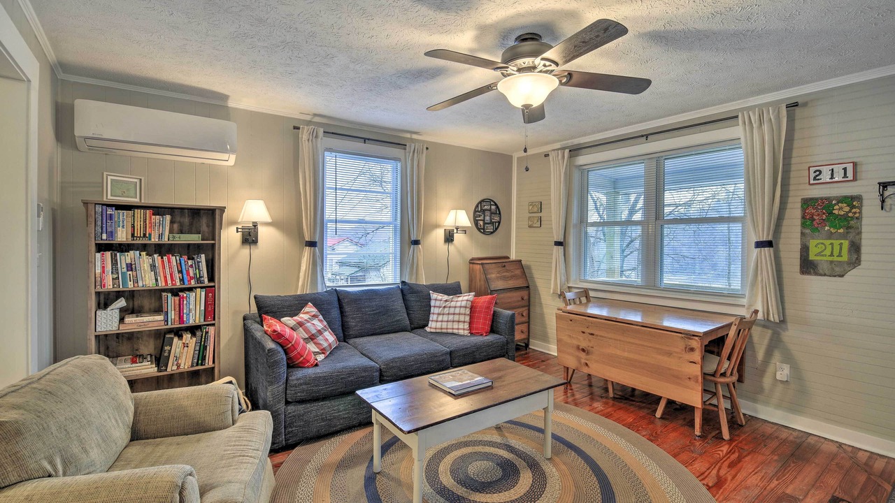 Photo of Livingroom in Fries