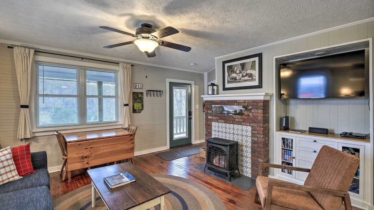 Photo of Livingroom in Fries
