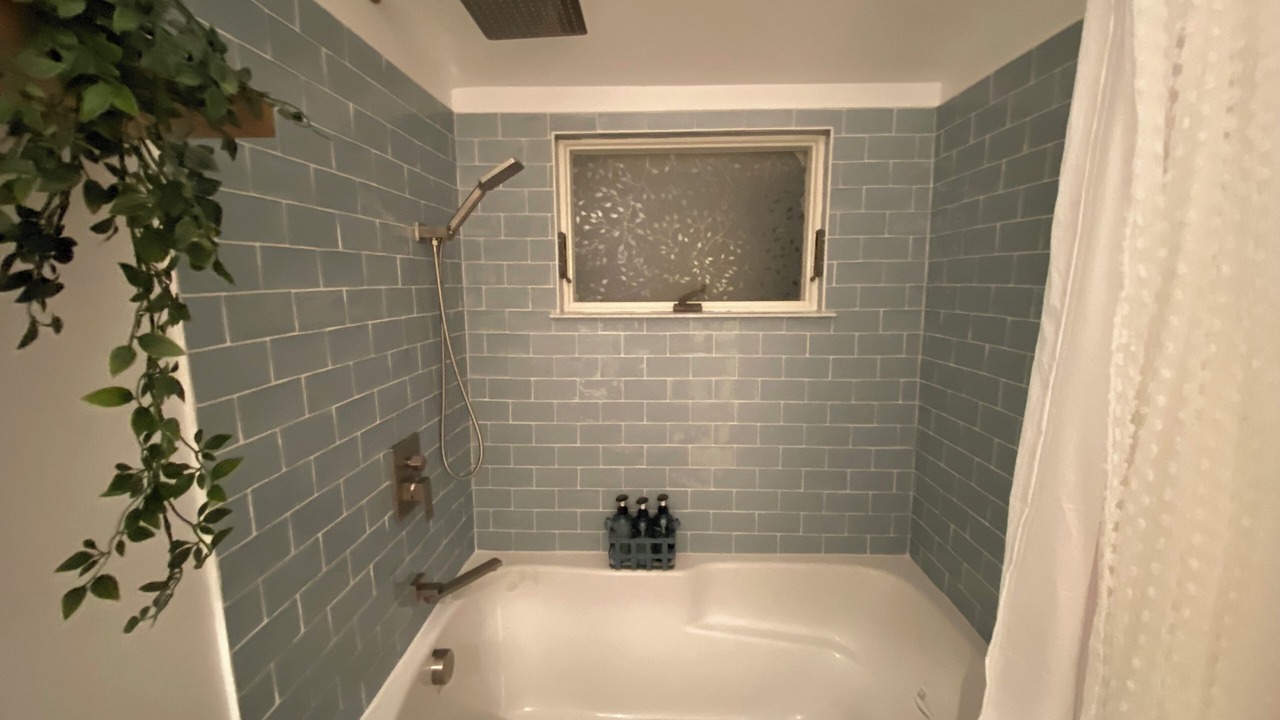 Photo of Bathroom in Malletts Bay