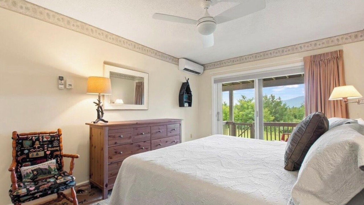 Photo of Bedroom in Bolton Landing