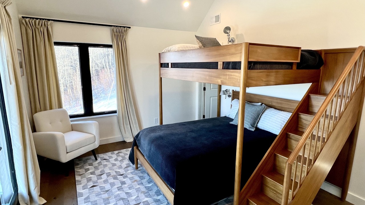 Photo of Bedroom in Windham