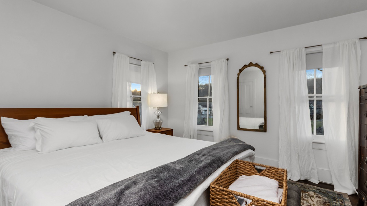 Photo of Bedroom in Esopus