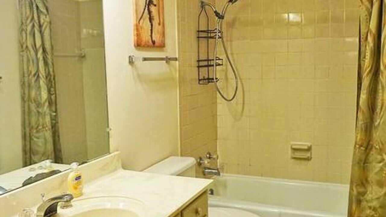 Photo of Bathroom in Coshocton