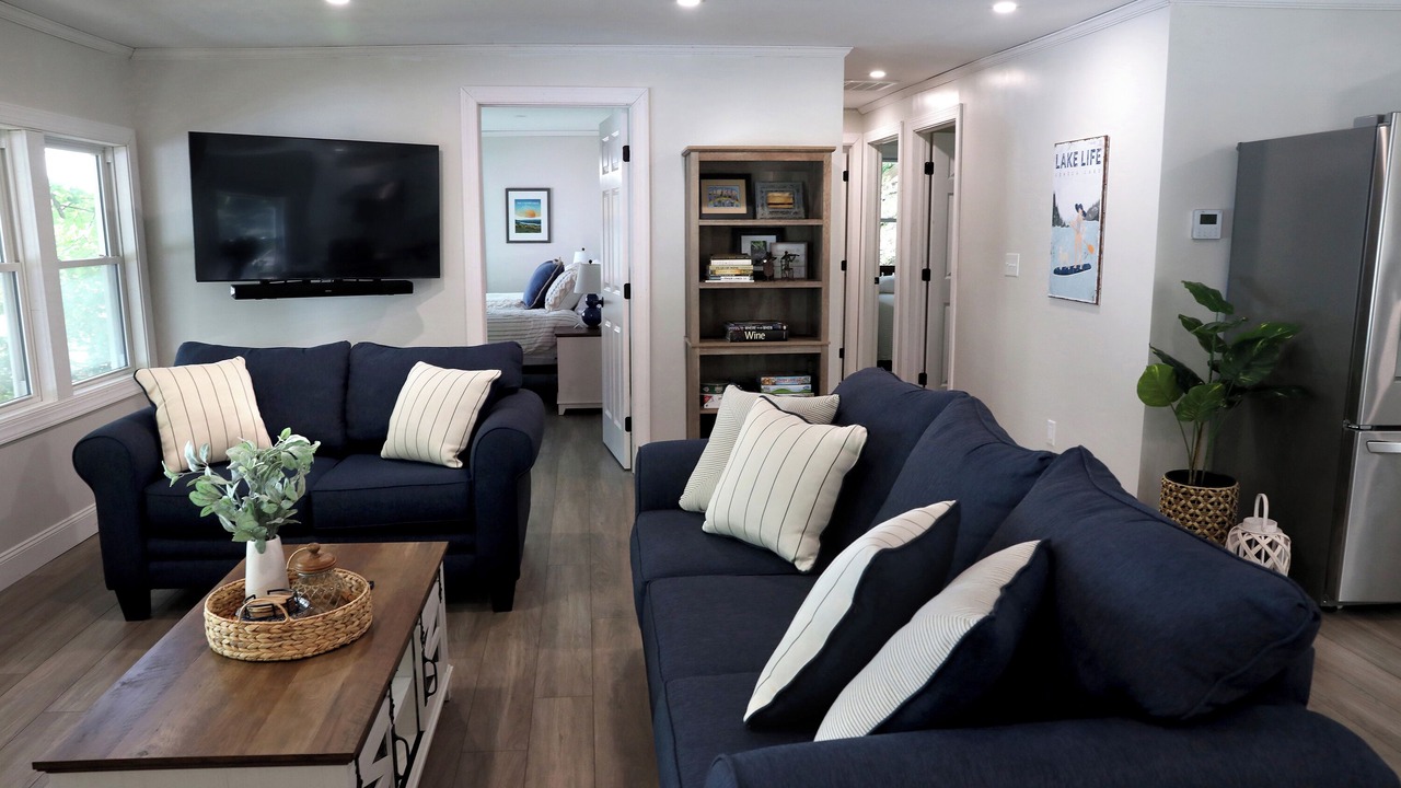 Photo of Bedroom in Lamoreaux Landing