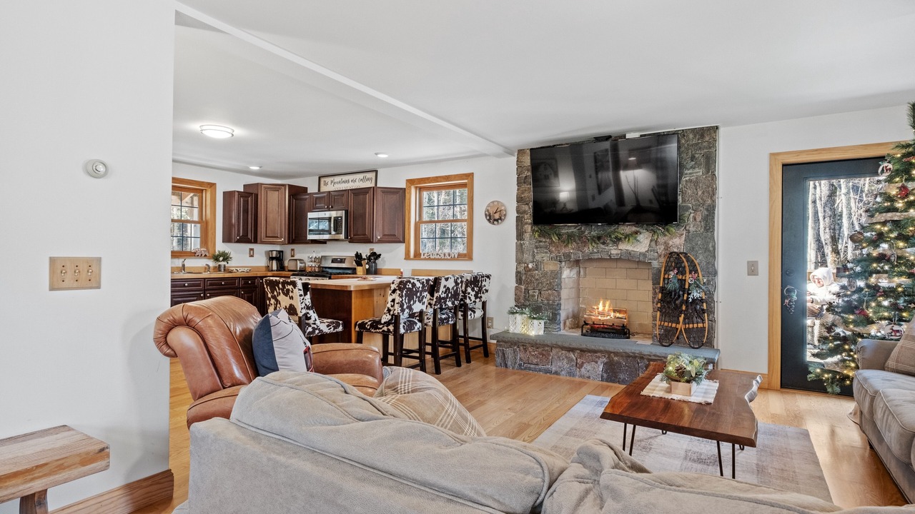 Photo of Livingroom in West Bridgewater