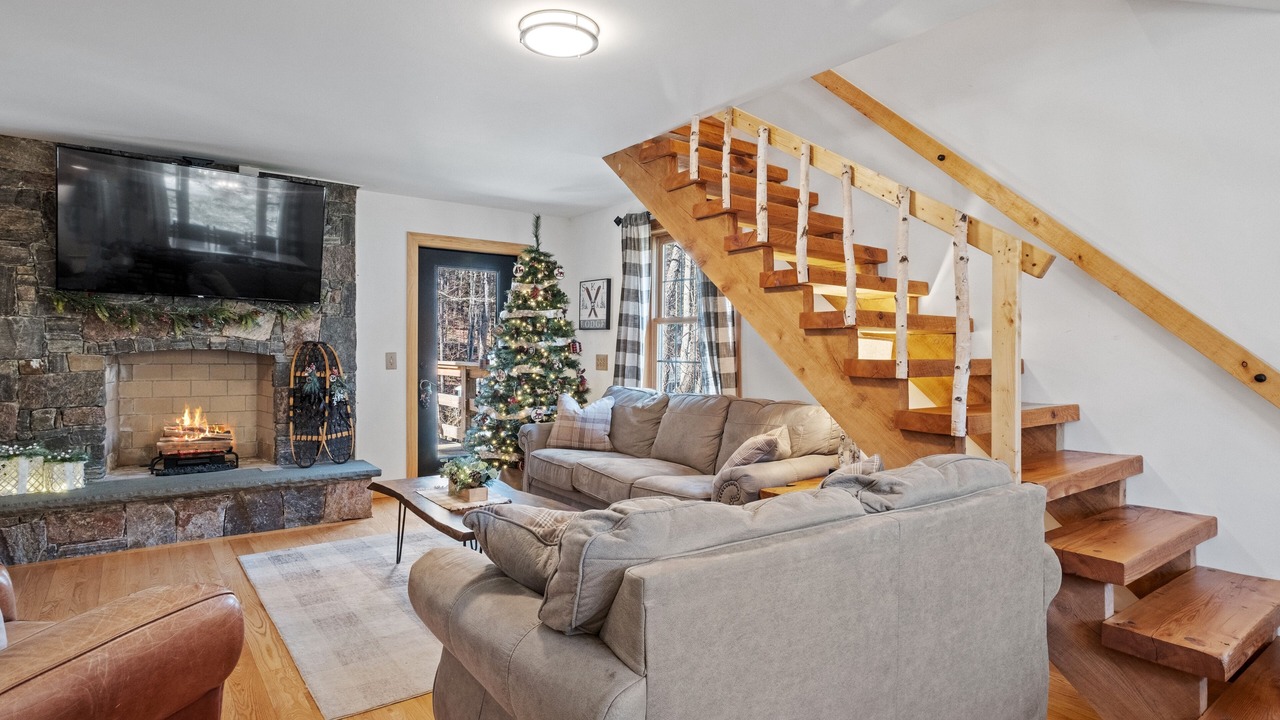 Photo of Livingroom in West Bridgewater