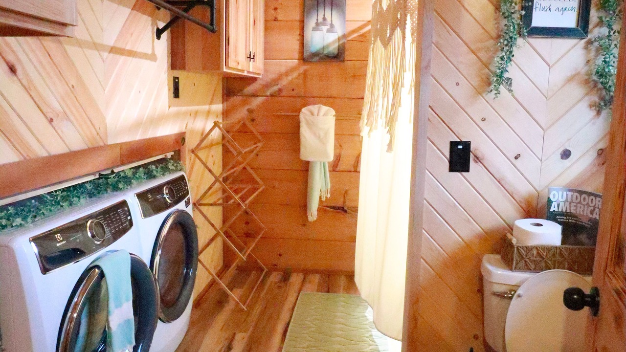 Photo of Bathroom in Dryfork