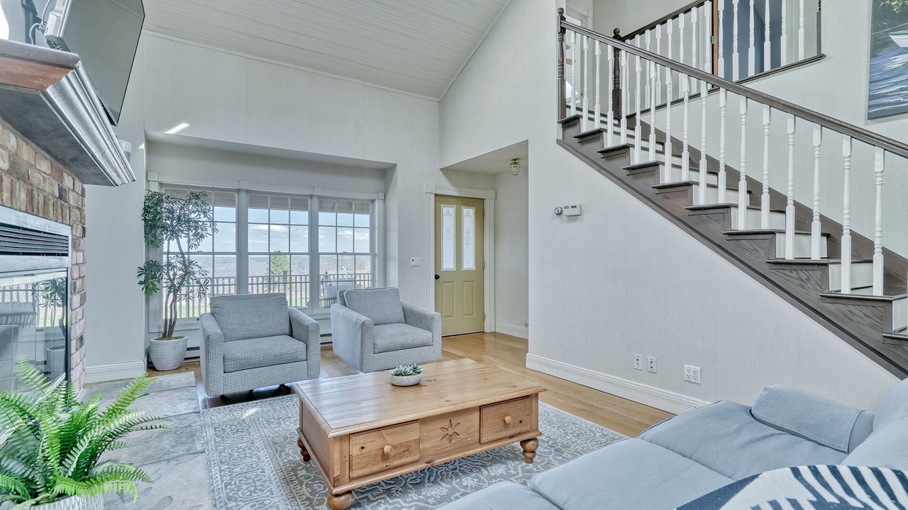 Photo of Livingroom in Grange Landing