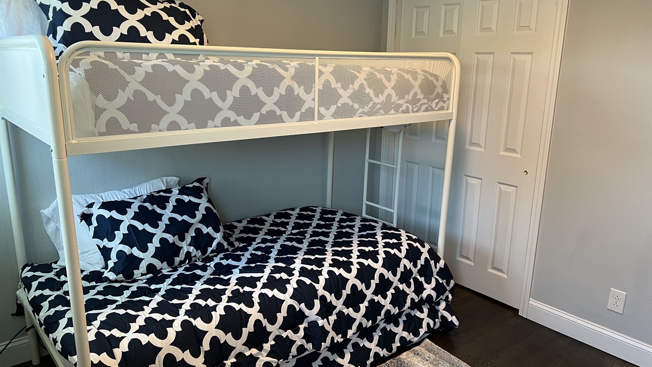 Photo of Bedroom in Dunbar