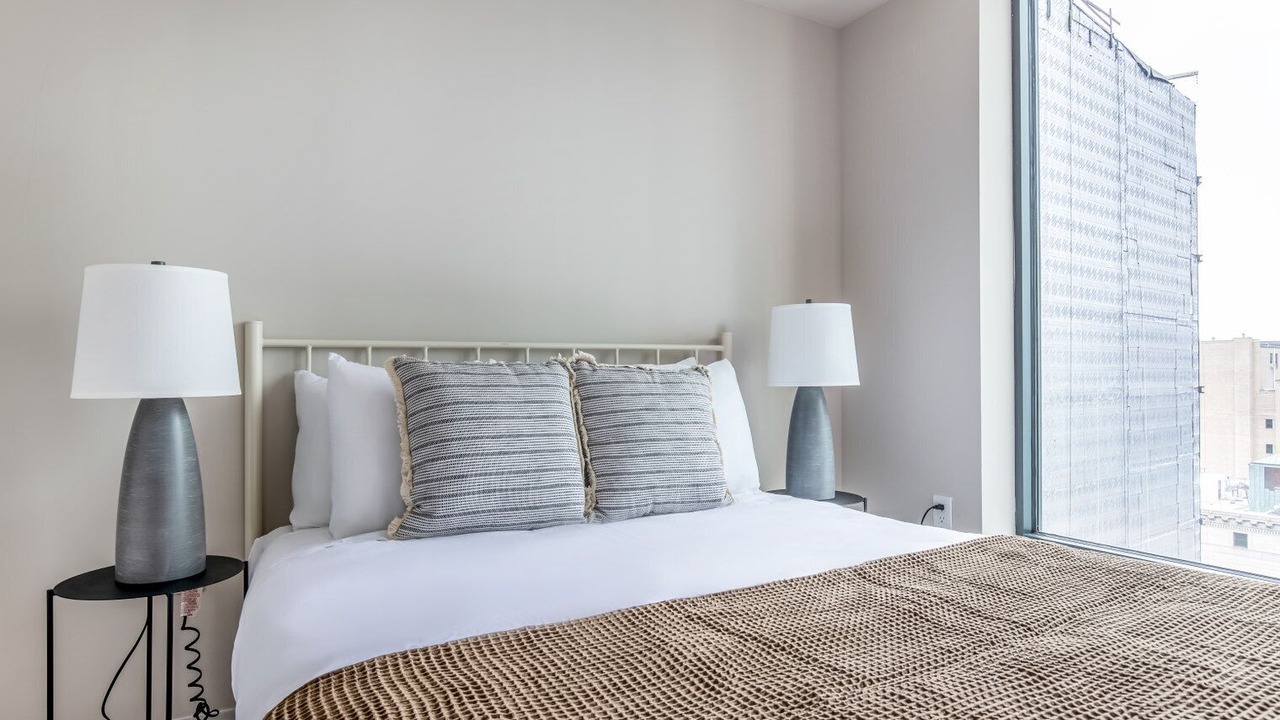 Photo of Bedroom in Theatre District