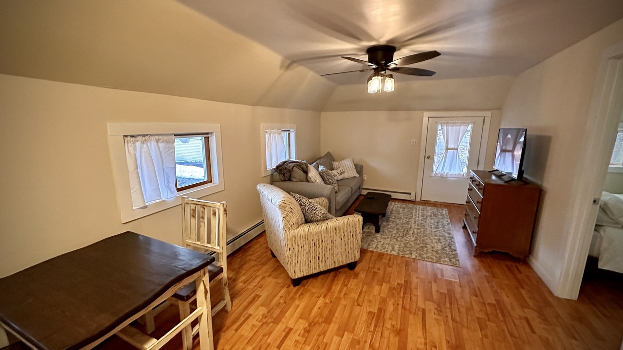 Photo of Livingroom in Proctorsville