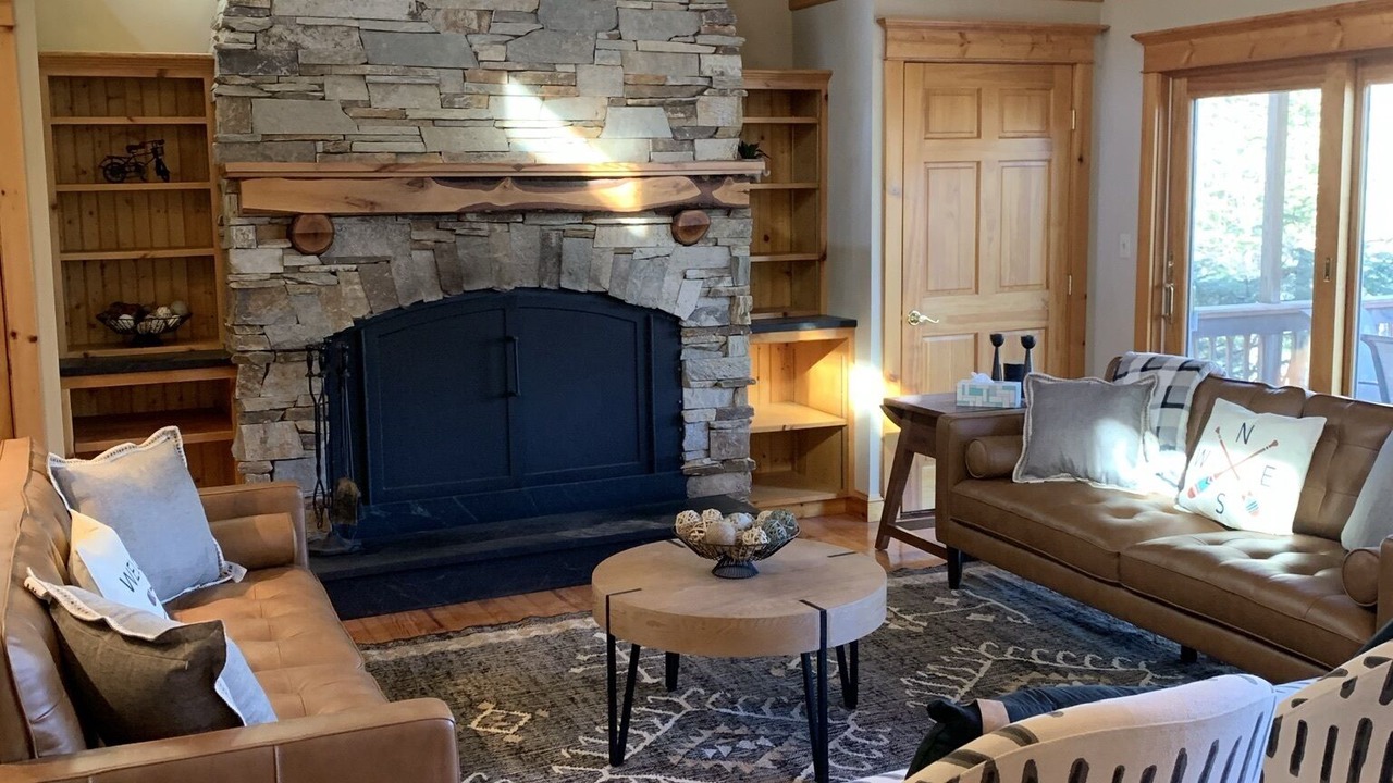 Photo of Livingroom in Monticello