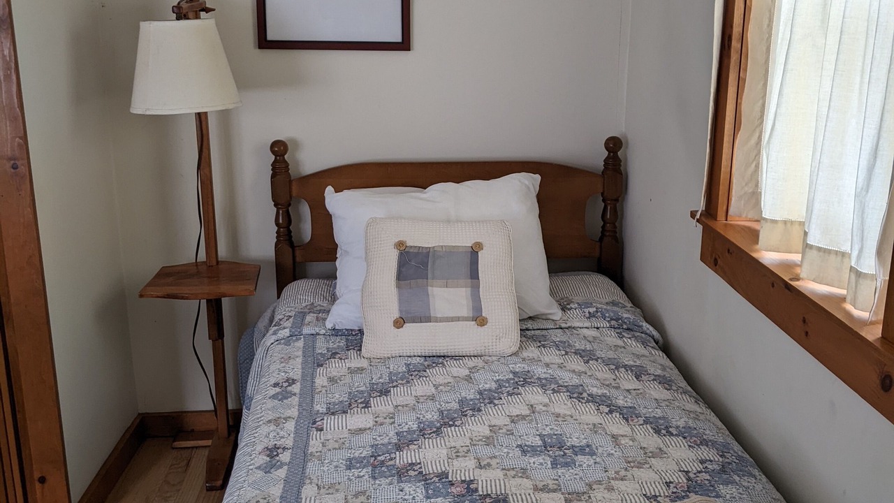 Photo of Bedroom in Lyme Center