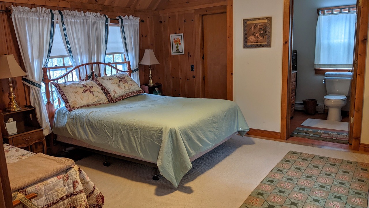 Photo of Bedroom in Lyme Center