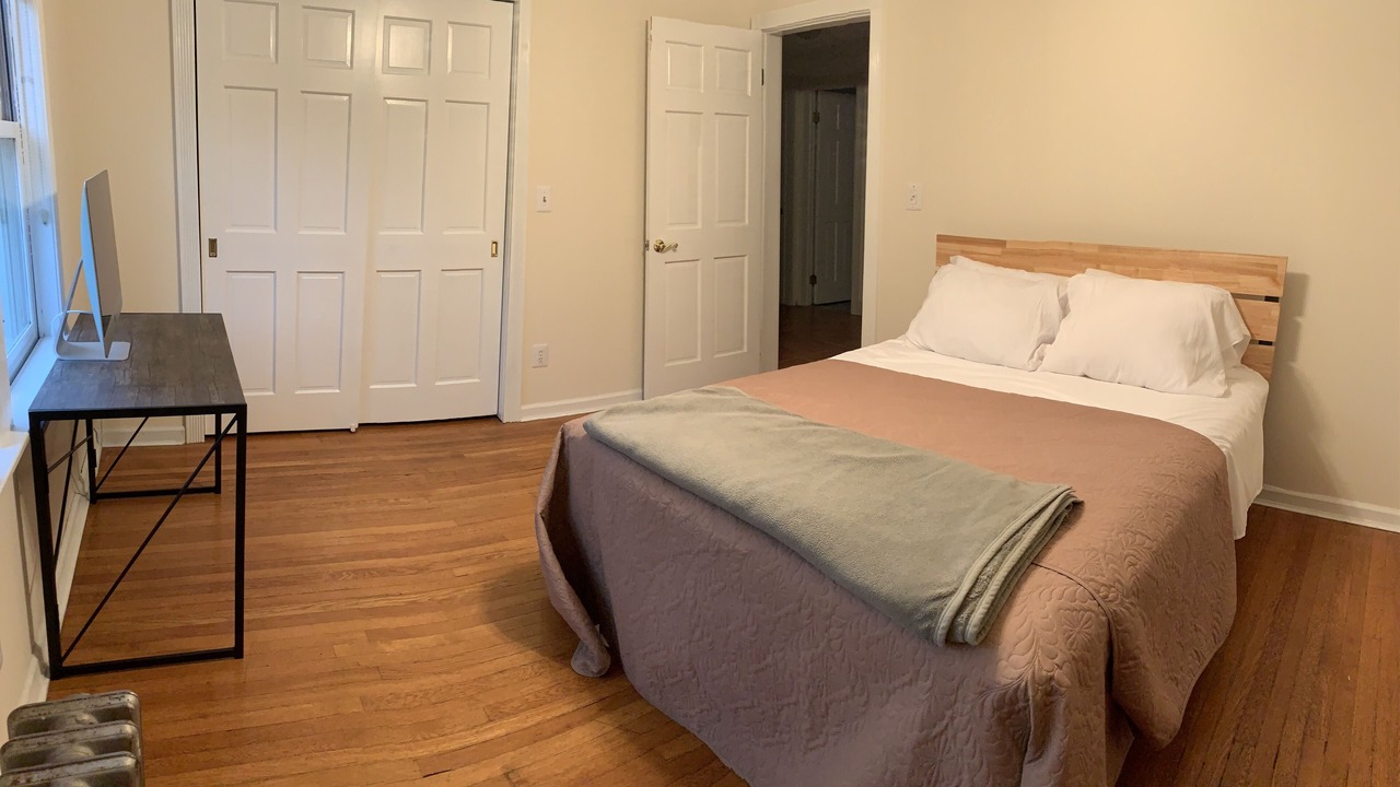 Photo of Bedroom in Monroe