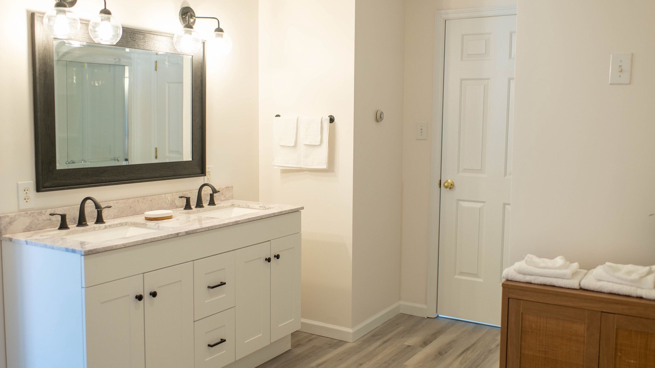 Photo of Bathroom in Alexandria Bay
