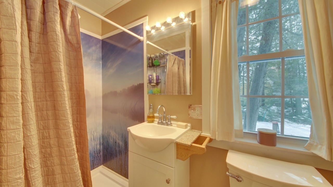 Photo of Bathroom in Palmyra