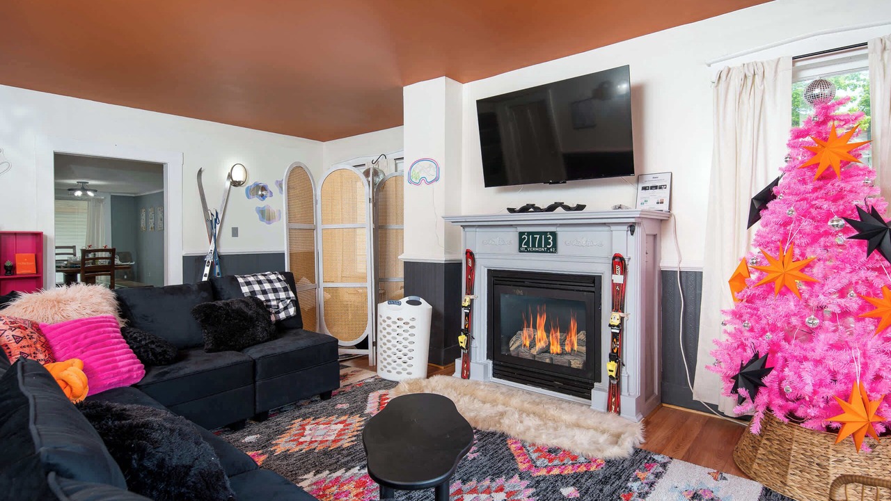 Photo of Livingroom in Bridgewater
