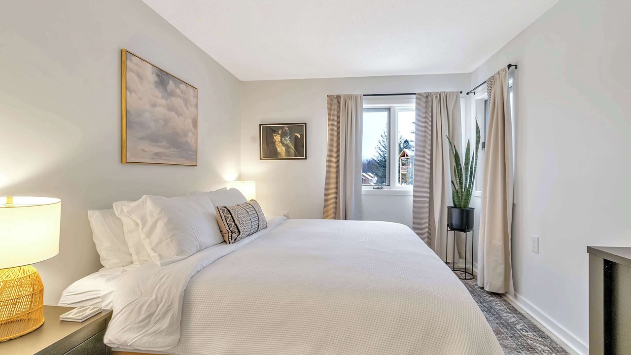 Photo of Bedroom in Great Valley