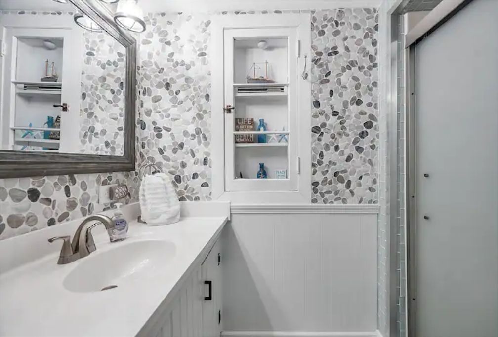 Photo of Bathroom in Willoughby