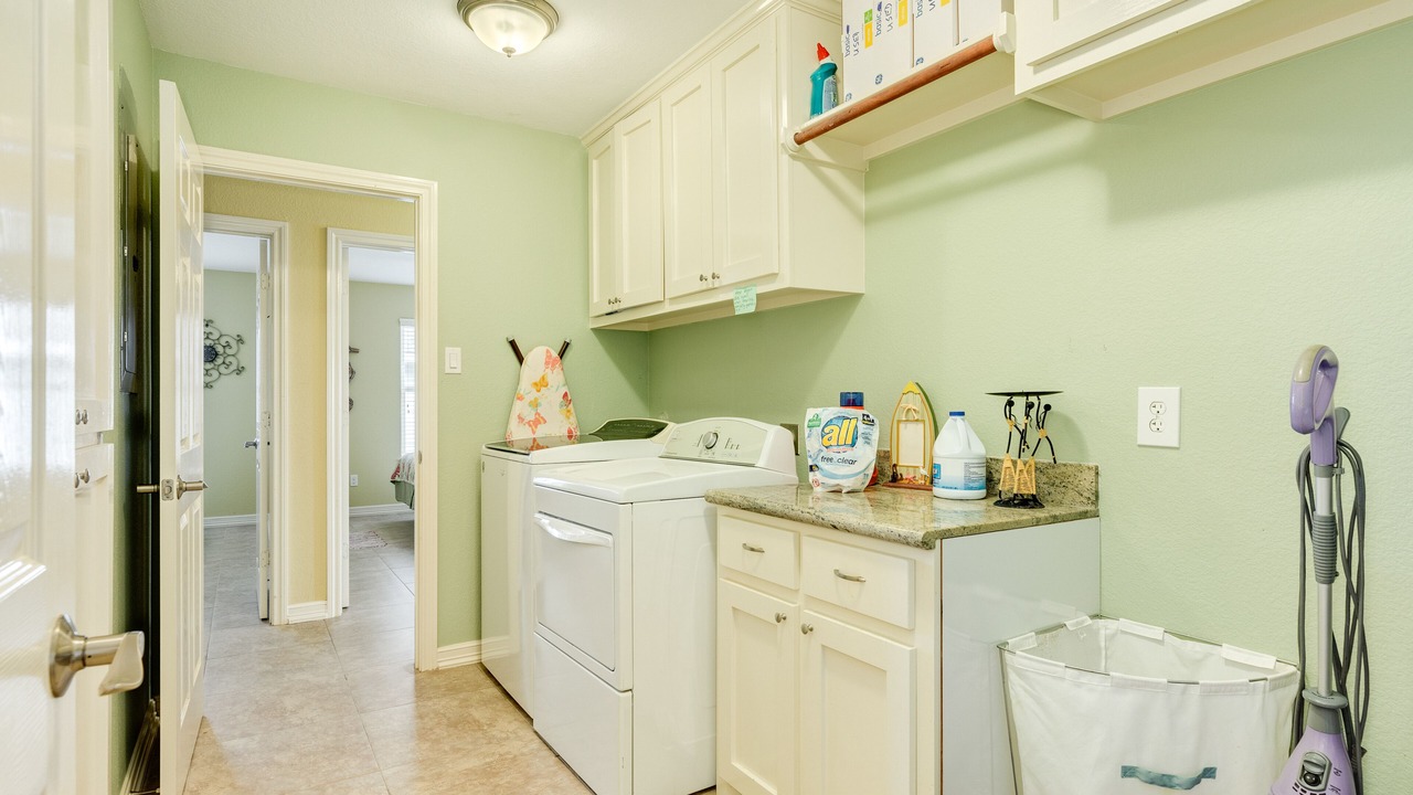 Photo of Bathroom in Dickinson