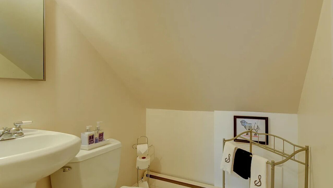 Photo of Bathroom in Intervale