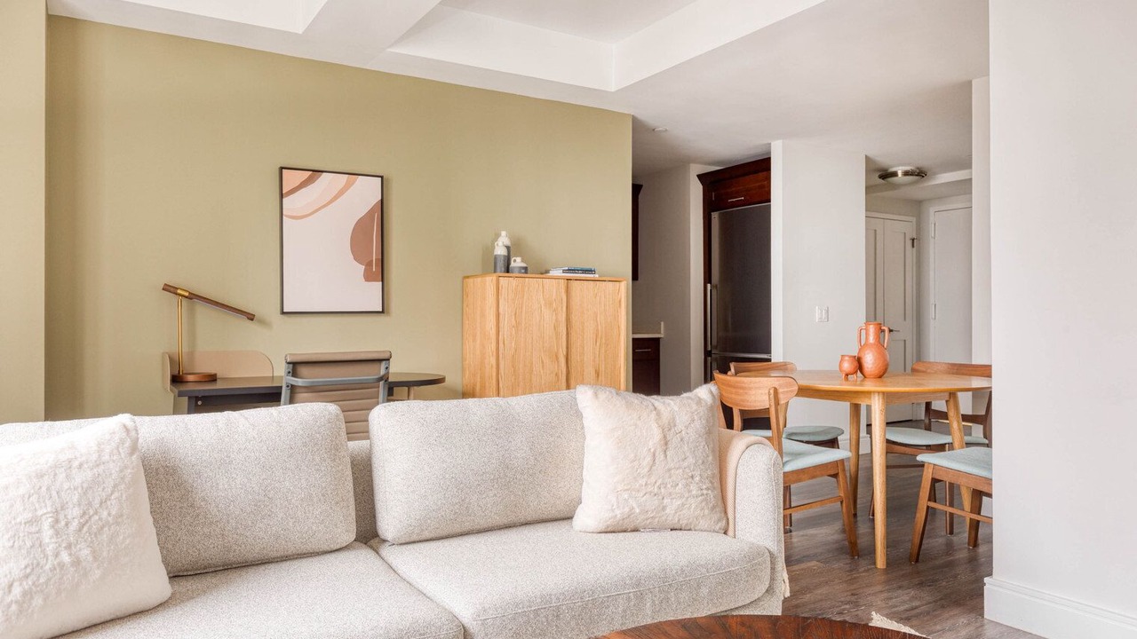 Photo of Livingroom in Upper East Side