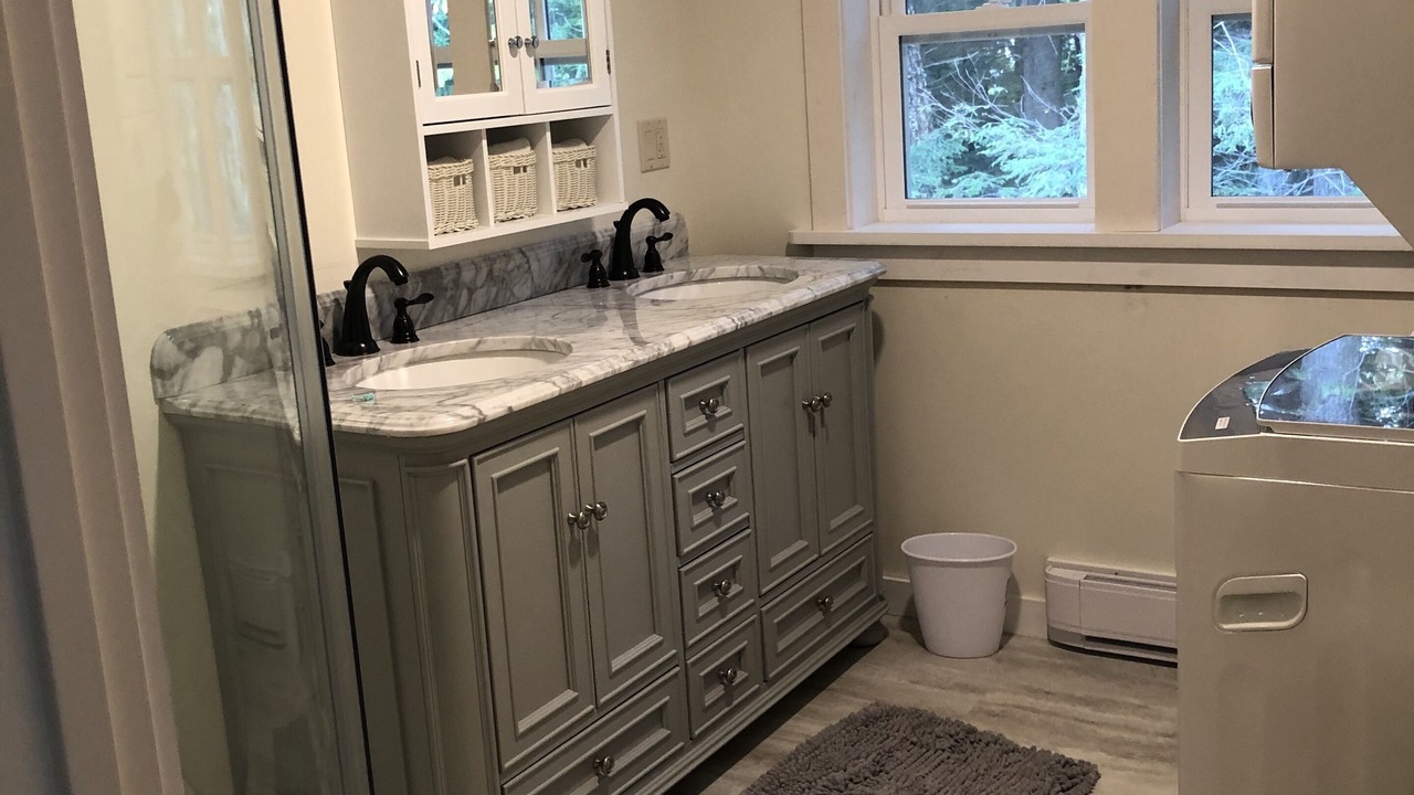 Photo of Bathroom in Stinson Lake