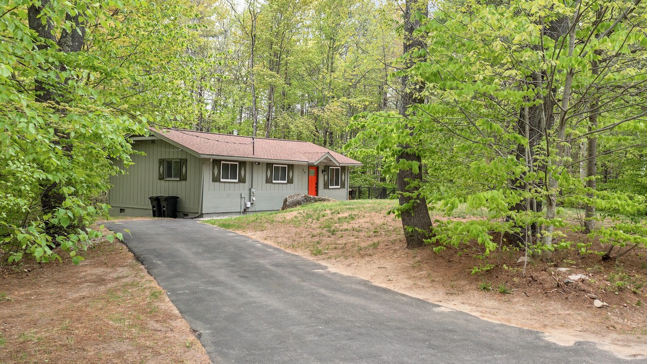 Photo of Outdoor in Gilford
