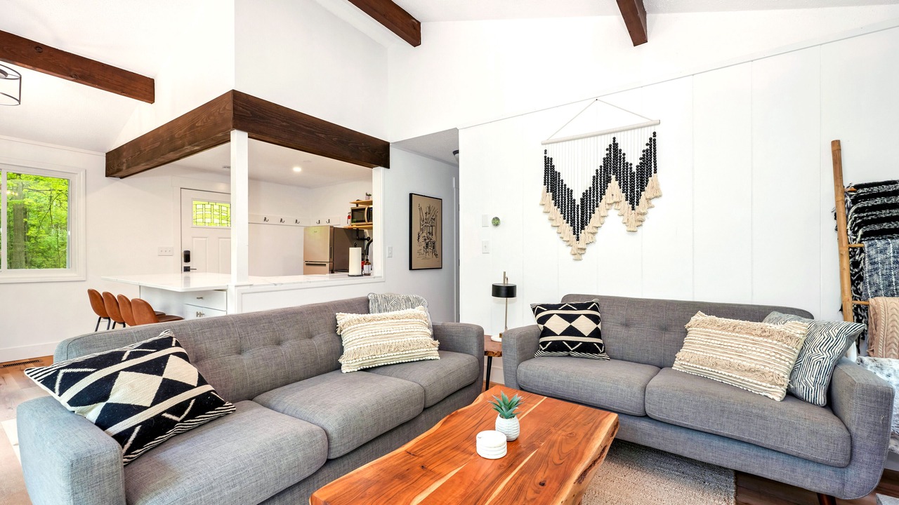 Photo of Livingroom in Gilford