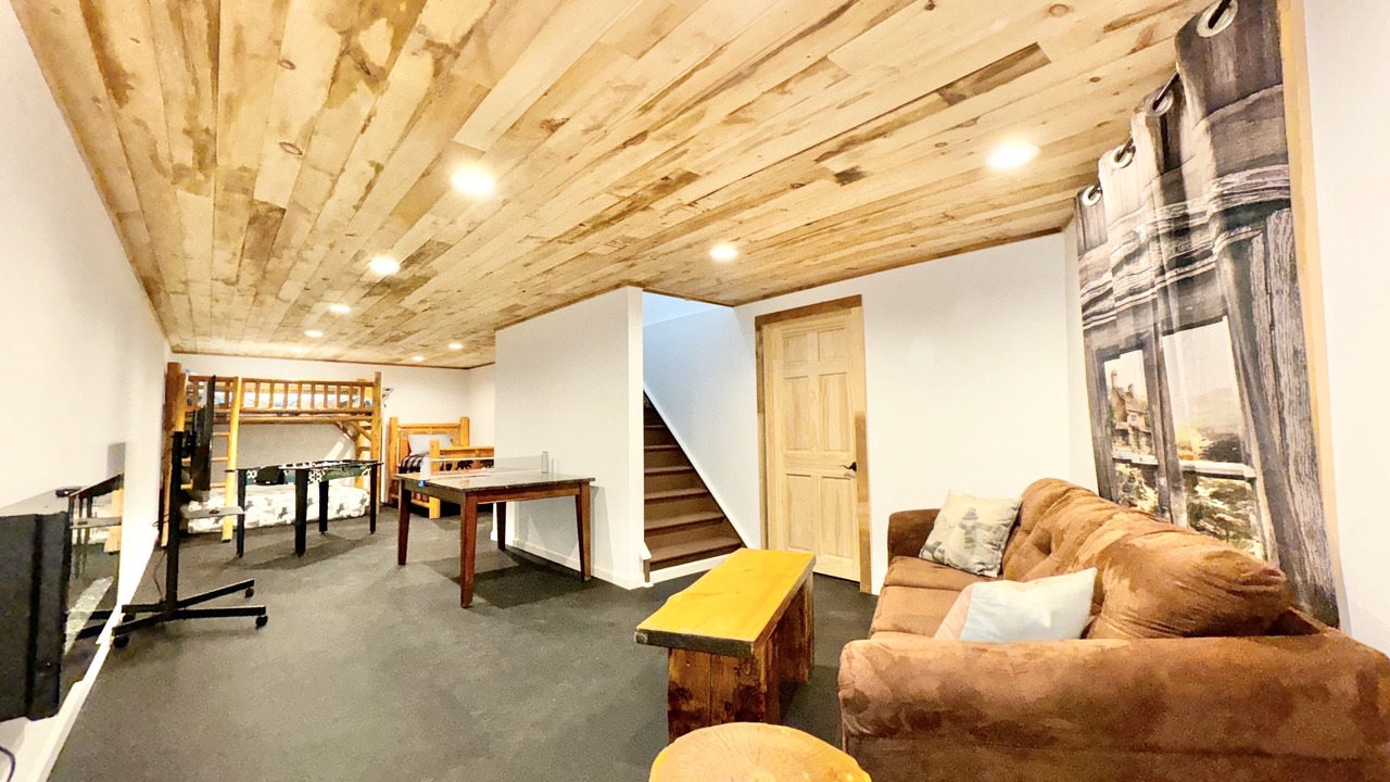 Photo of Bedroom in Johnsburg