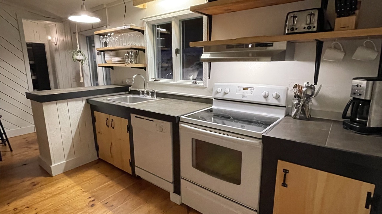 Photo of Kitchen in Londonderry