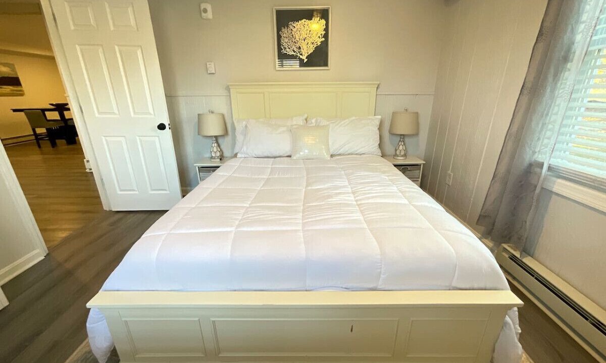 Photo of Bedroom in North Hampton