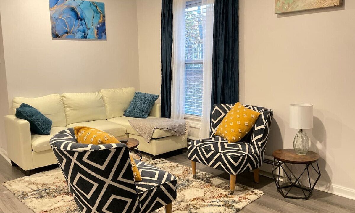 Photo of Livingroom in North Hampton