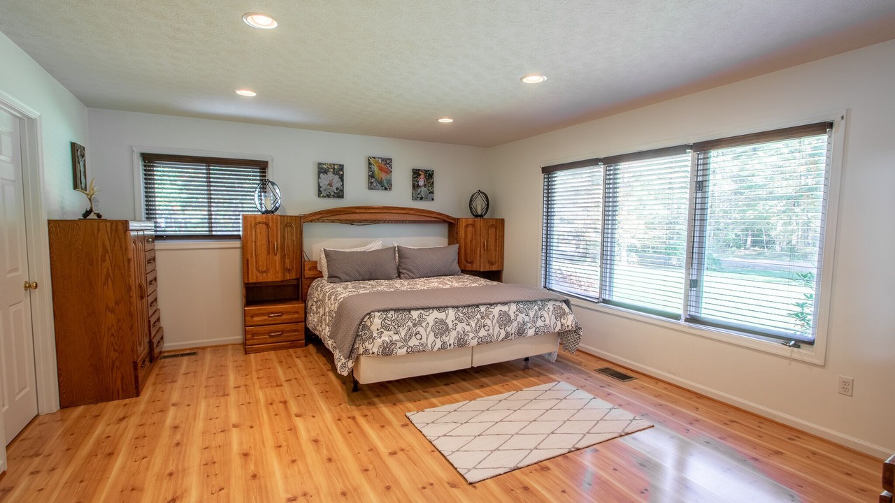 Photo of Bedroom in Dayton
