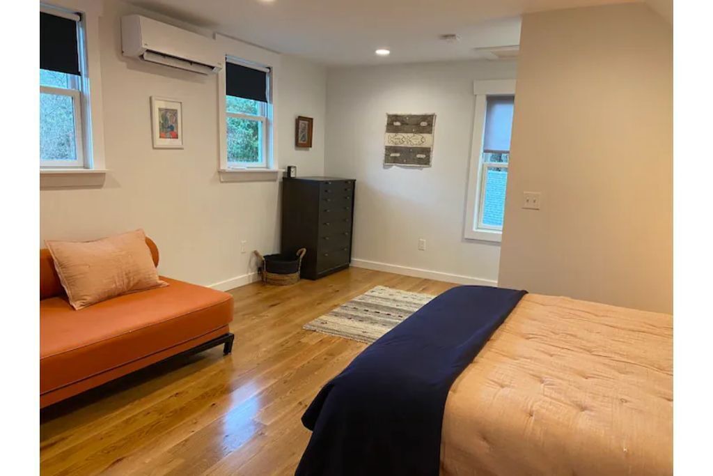 Photo of Bedroom in Shelburne Falls