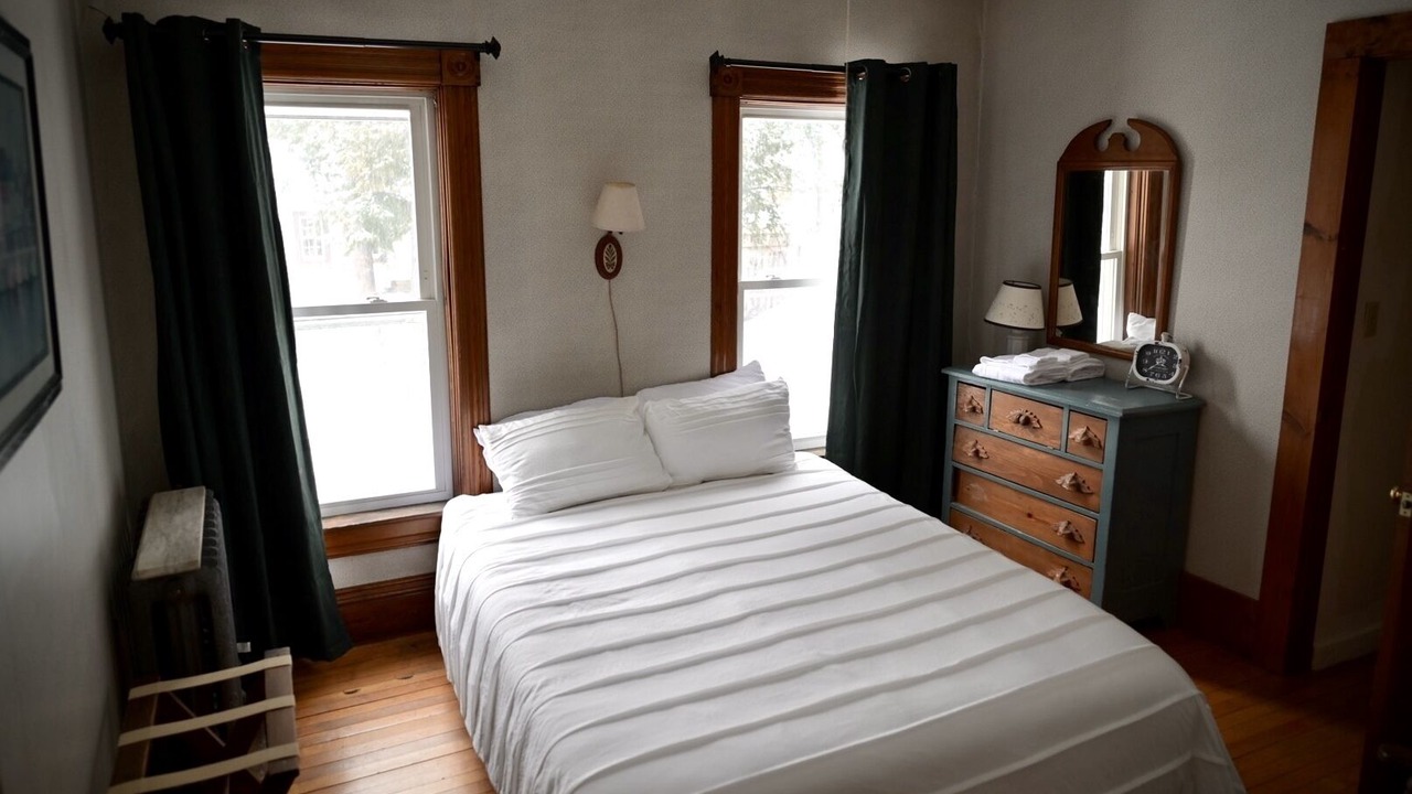 Photo of Bedroom in Proctorsville