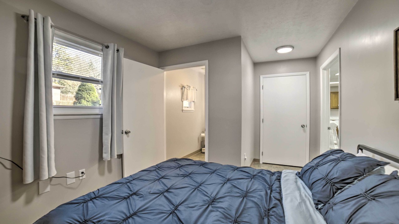 Photo of Bedroom in Racine
