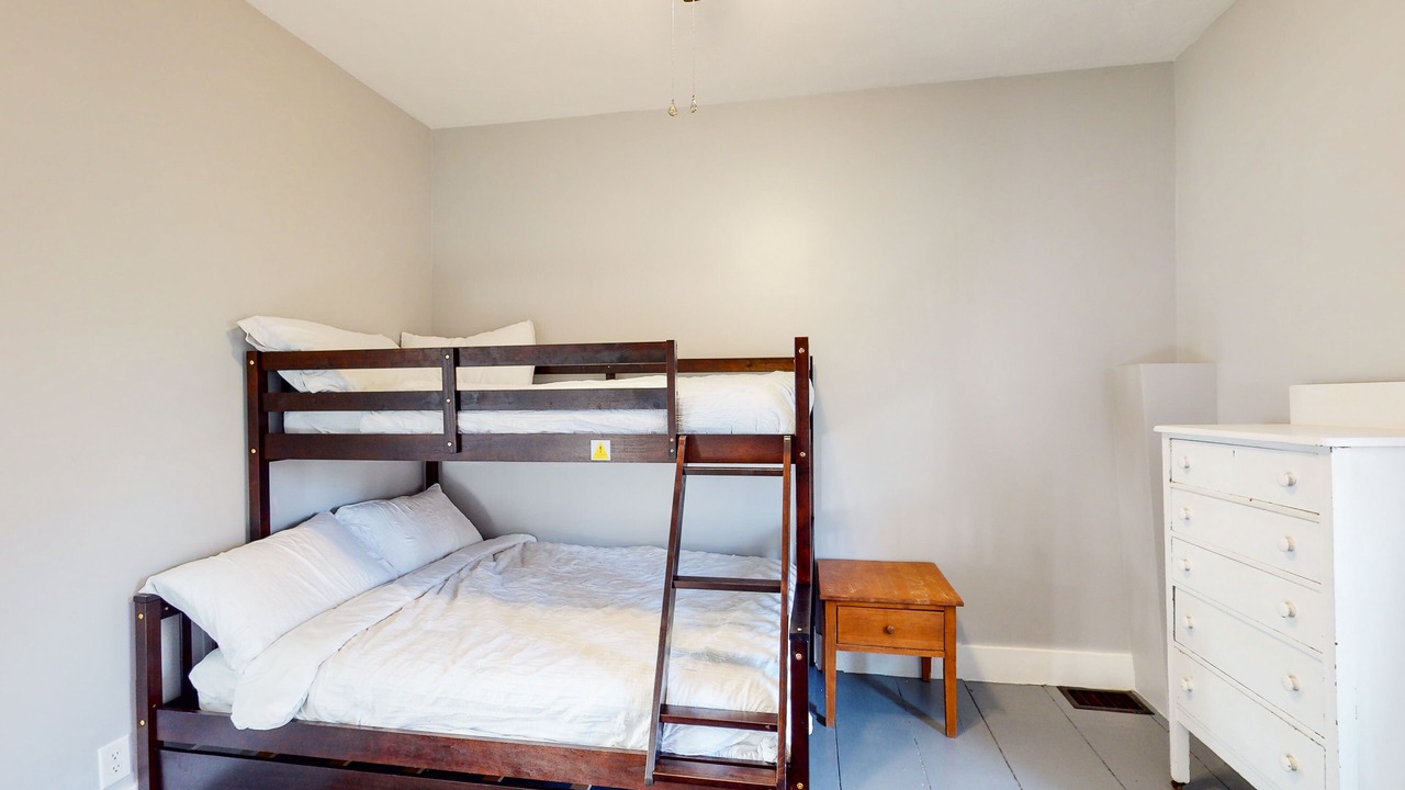 Photo of Bedroom in Monson