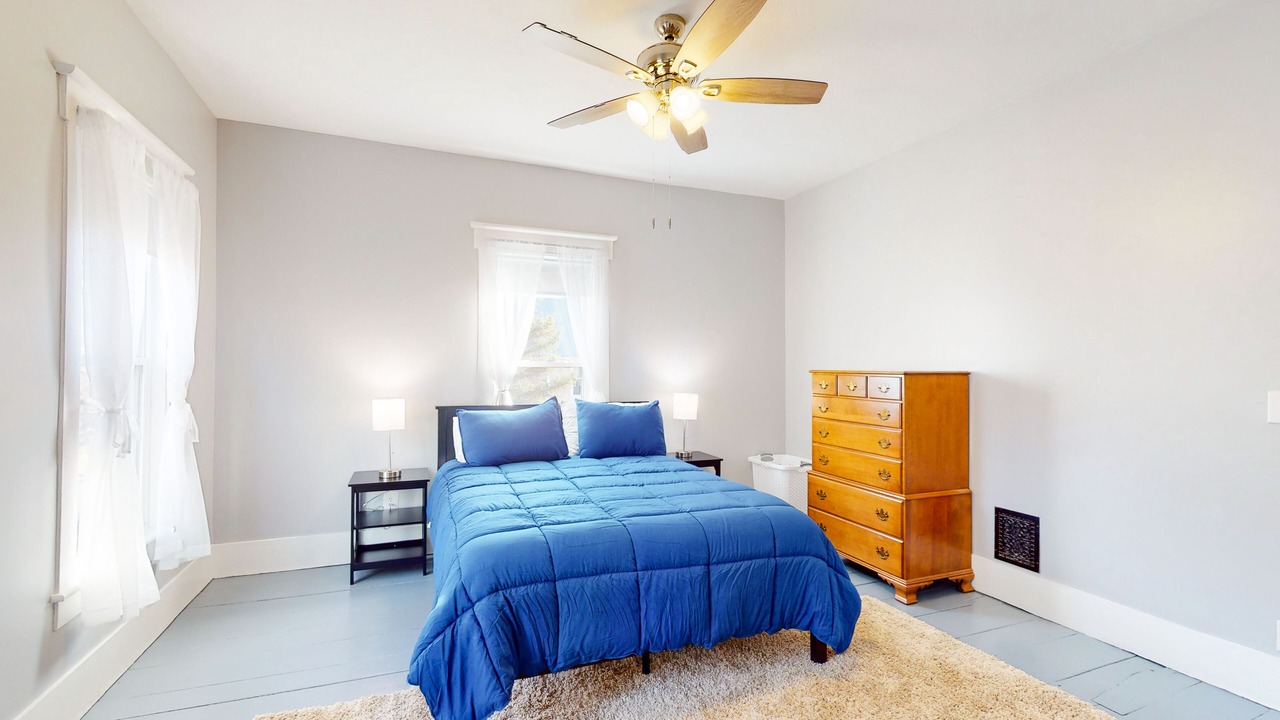 Photo of Bedroom in Monson