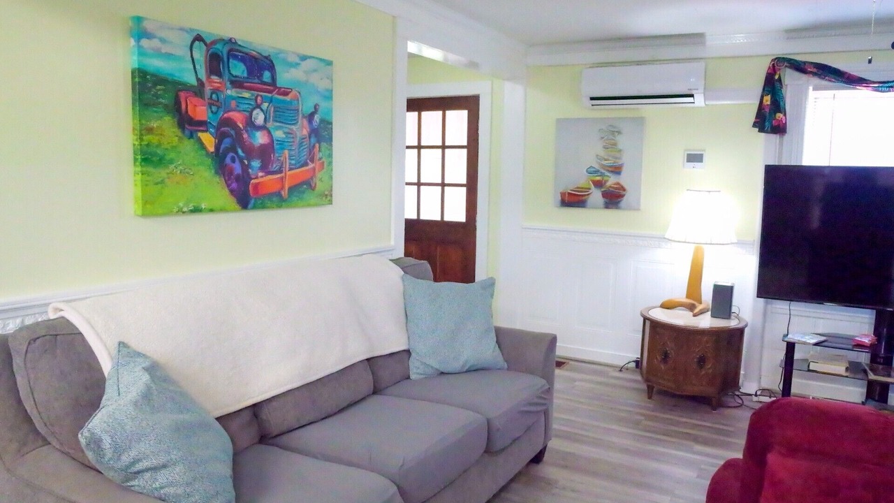 Photo of Livingroom in Piney Mountain
