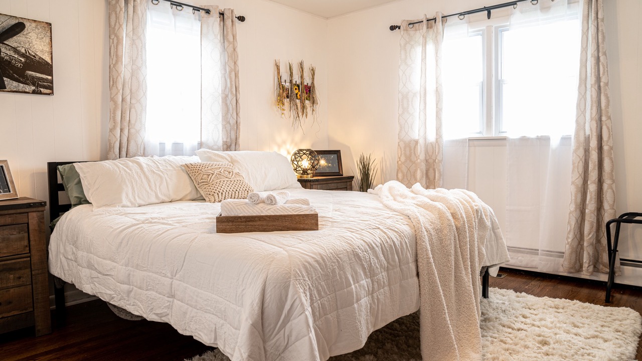 Photo of Bedroom in Lewisburg