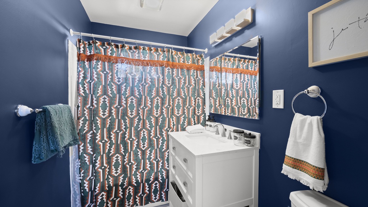 Photo of Bathroom in Seminary Hill