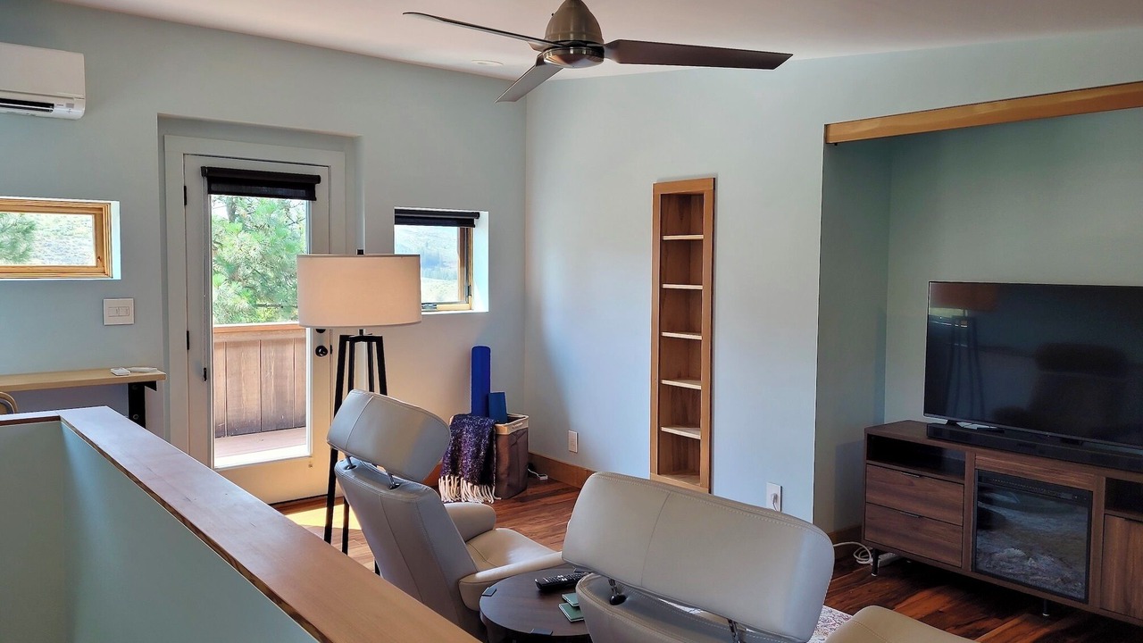 Photo of Livingroom in Twisp