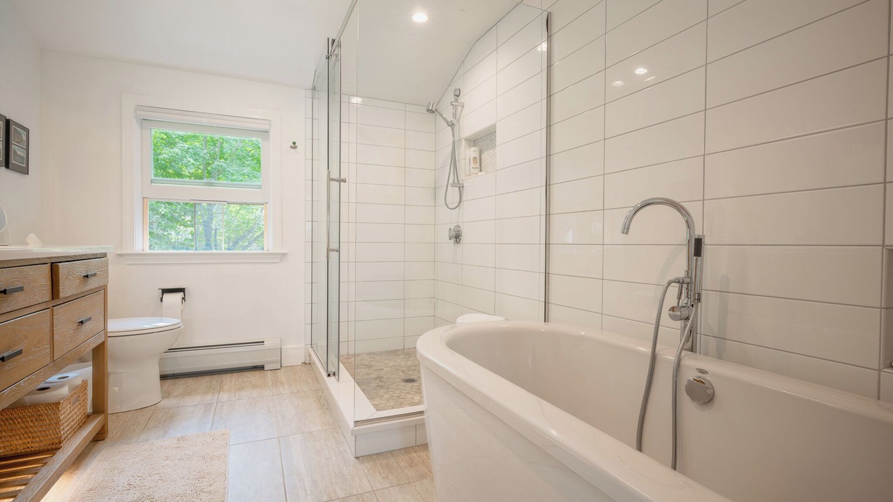 Photo of Bathroom in Locke Lake Colony