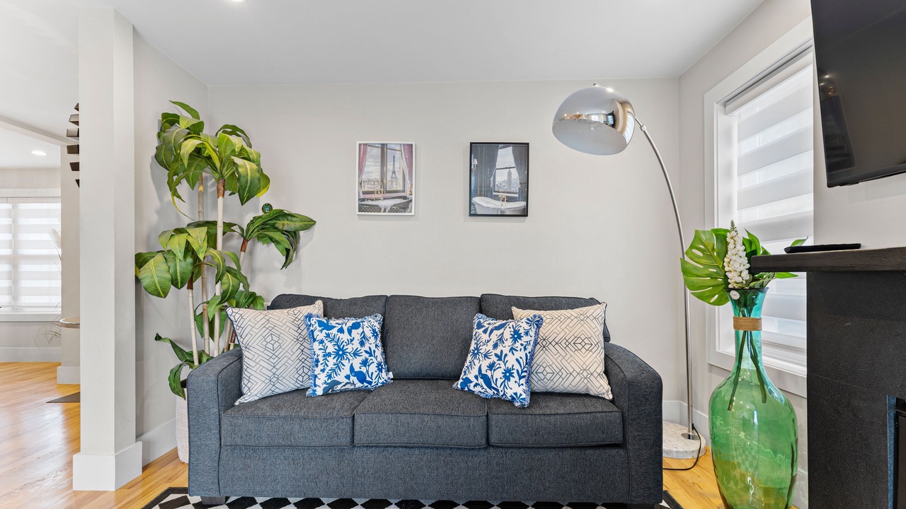 Photo of Livingroom in Watertown