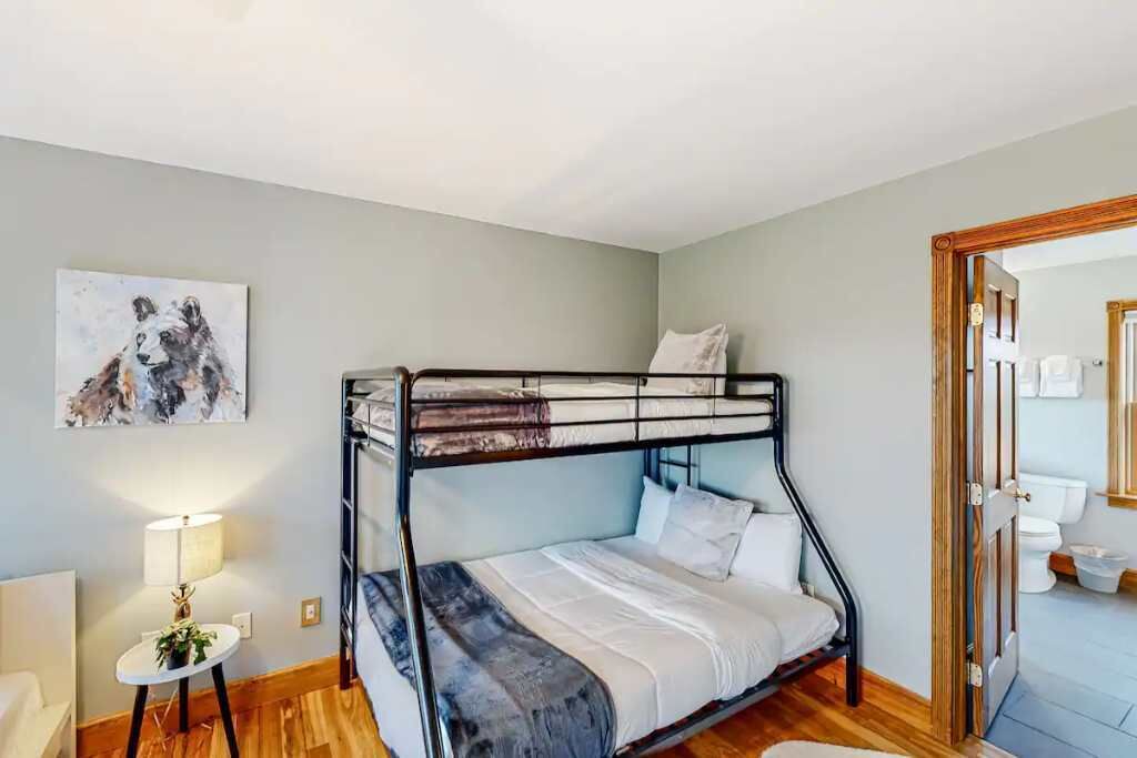 Photo of Bedroom in Mount Holly